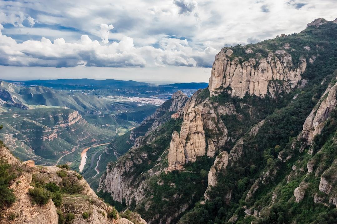 Siurana Travel Guide: A Cliff-Top Village Above the Priorat