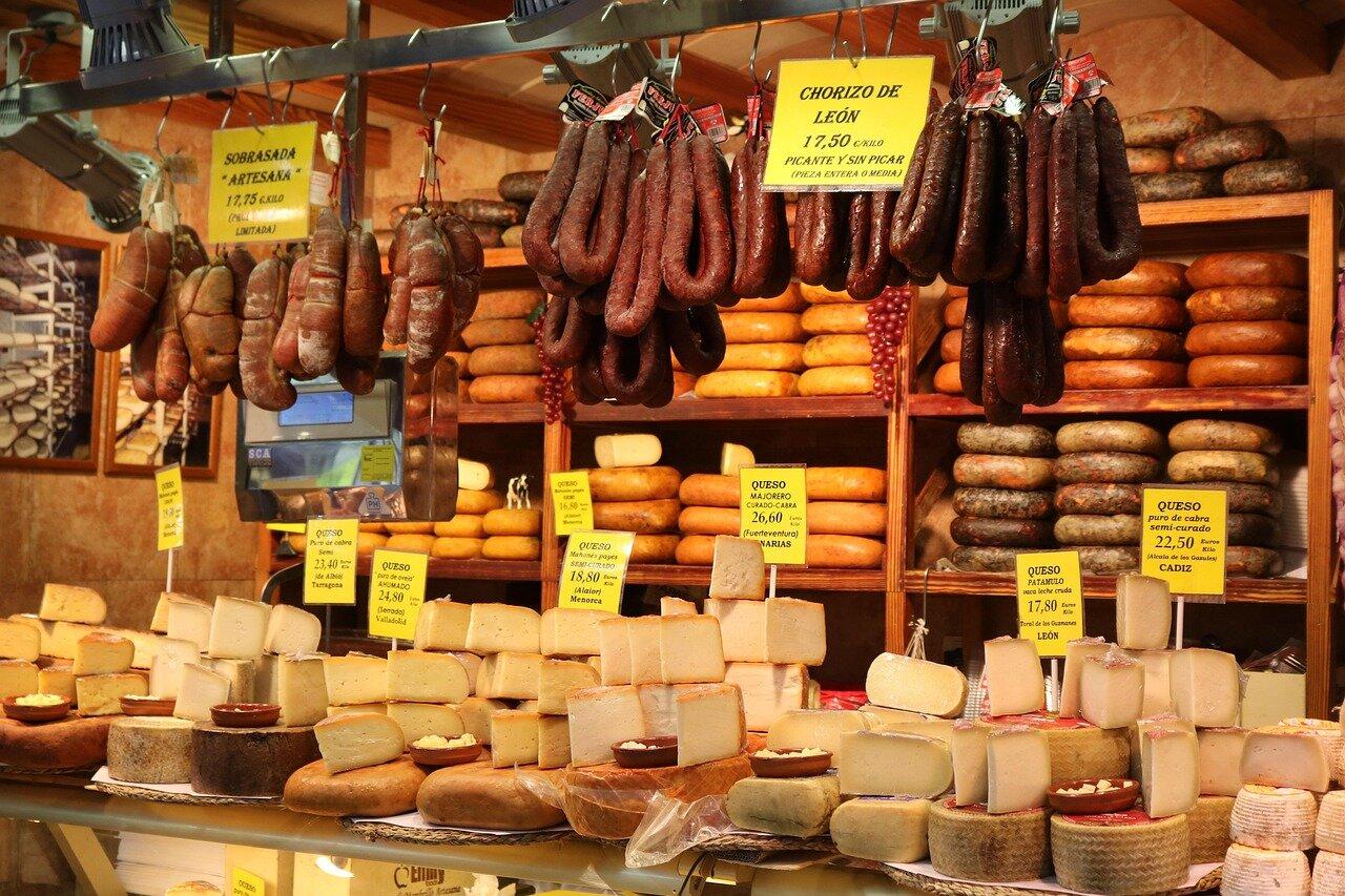 Vic sausage embotits market